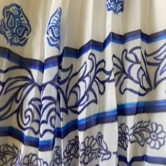 Sabo Skirt Maxi Skirt - Picture 3 of 4